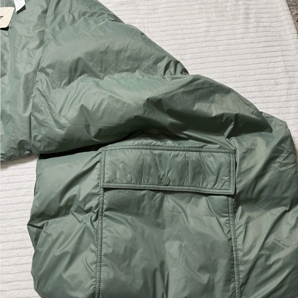 Fabletics Sage Green Puffer Coat - Picture 3 of 8